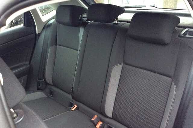 Volkswagen Polo 1.0 Life 5dr