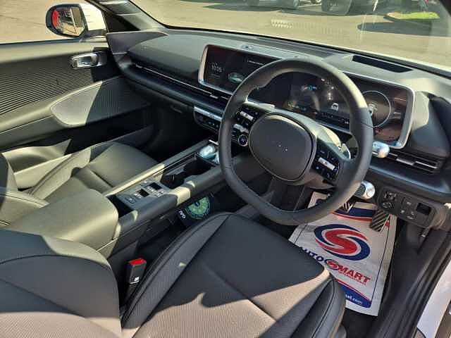 Hyundai IONIQ 6 E (228ps) Ultimate 77kWh (Single Motor) RW