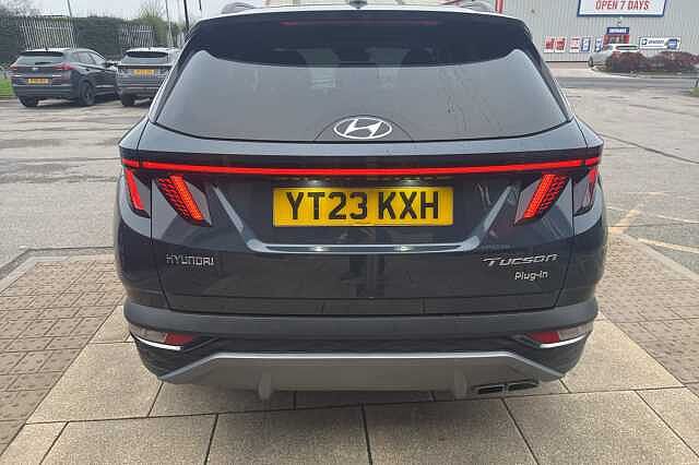 Hyundai TUCSON 1.6 TGDi Plug-in Hybrid Premium 5dr 4WD Auto