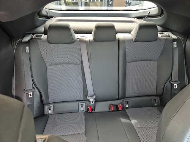 Toyota C-hr 1.8 Hybrid Excel 5dr CVT