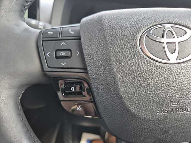 Toyota C-hr 1.8 Hybrid Excel 5dr CVT