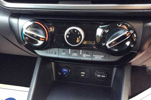 Hyundai KONA 1.0 TGDi 48V MHEV SE Connect 5dr