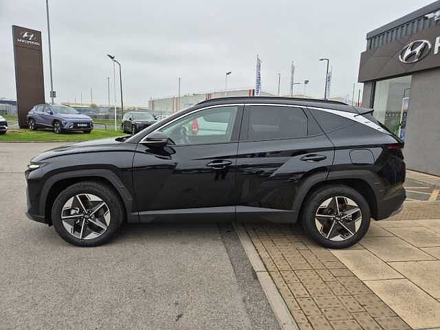 Hyundai TUCSON 1.6T Plug-in Hybrid Premium 5dr Auto Black
