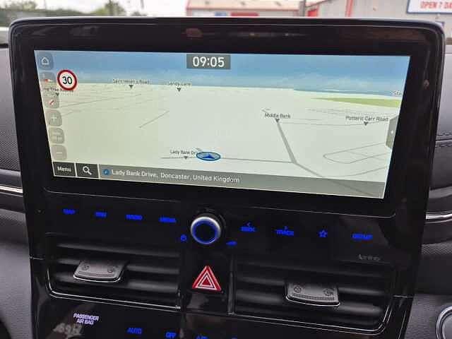 Hyundai IONIQ 1.6 GDi Hybrid Premium 5dr DCT Blue