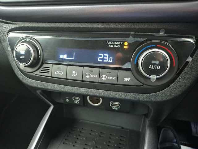 Hyundai I10 1.2 [79] Premium 5dr Auto [Nav] Blue