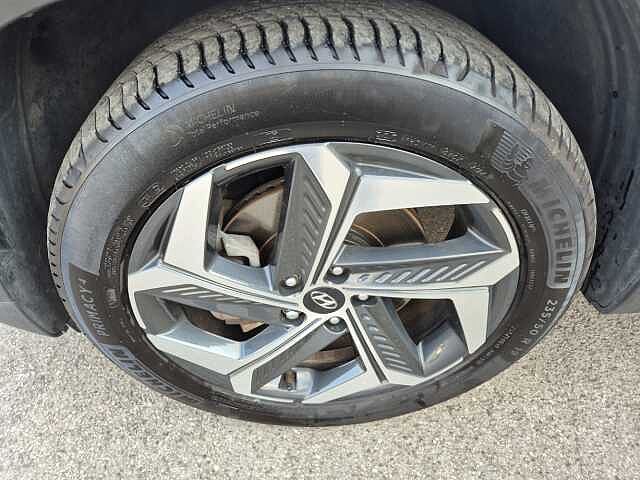 Hyundai Hyundai Tucson 1.6 T-gdi Hybrid 230ps Premium Au 230 Premmium