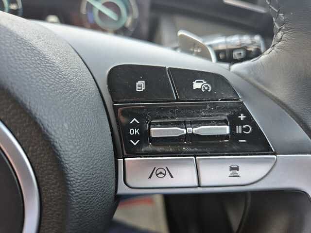 Hyundai Hyundai Tucson 1.6 T-gdi Hybrid 230ps Premium Au 230 Premmium