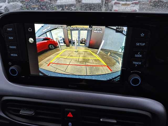 Hyundai i10 1.0 [63] Premium 5dr Auto [Nav]
