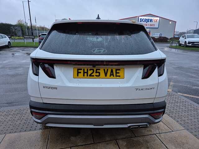 Hyundai TUCSON 1.6T Advance 5dr White
