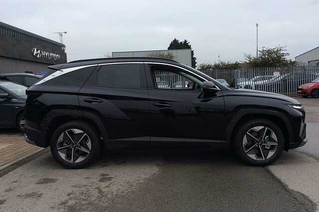 Hyundai TUCSON 1.6T Premium 5dr