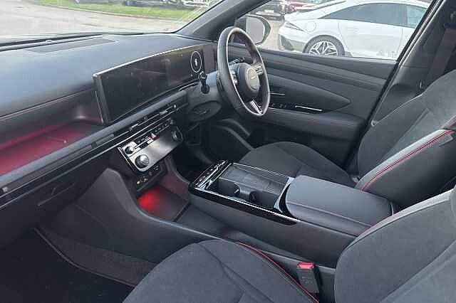 Hyundai TUCSON 1.6T Plug-in Hybrid N Line S 5dr Auto Black