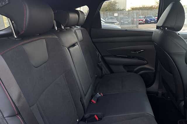 Hyundai TUCSON 1.6T Plug-in Hybrid N Line S 5dr Auto Black