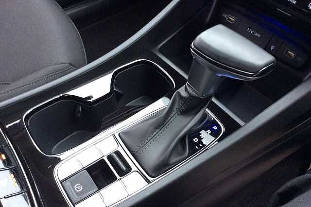 Hyundai TUCSON 1.6 TGDi 48V MHD Premium 5dr 2WD DCT