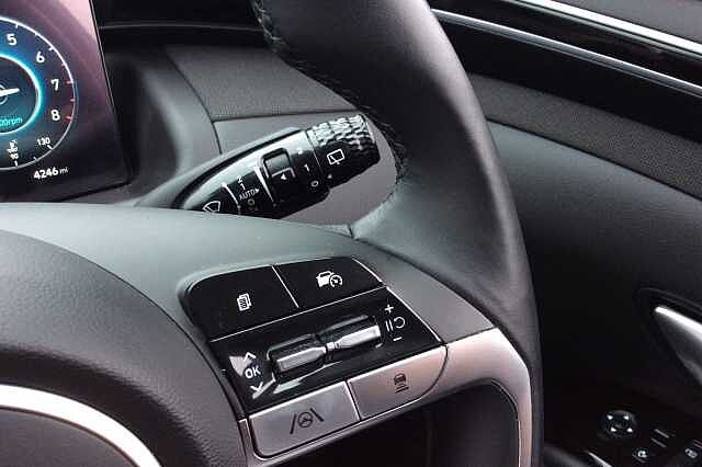 Hyundai TUCSON 1.6 TGDi 48V MHD Premium 5dr 2WD DCT