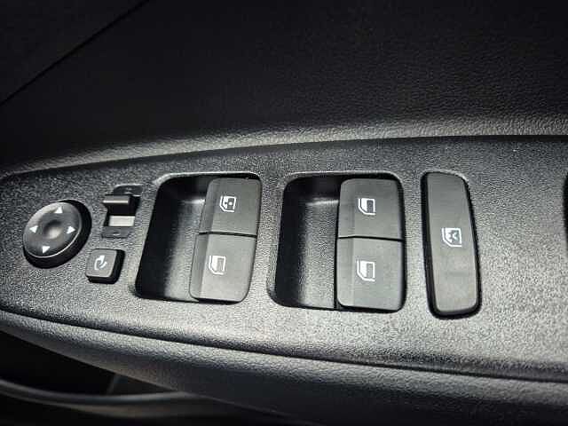 Hyundai i10 1.2 [79] Premium 5dr Auto [Nav]