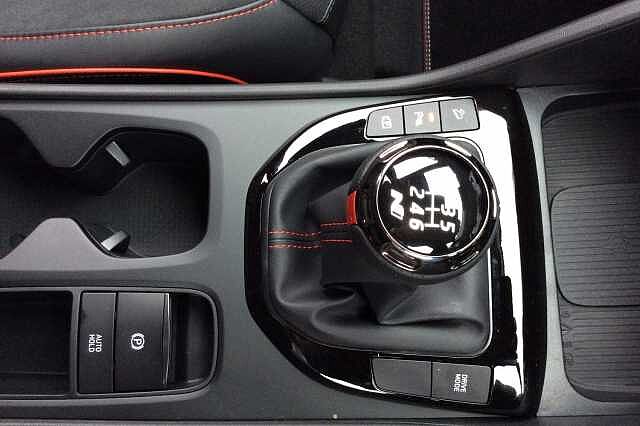 Hyundai TUCSON 1.6T 150 N Line 5dr White