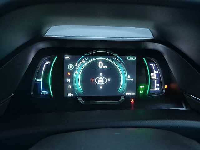 Hyundai IONIQ 1.6 GDi Hybrid Premium 5dr DCT Red