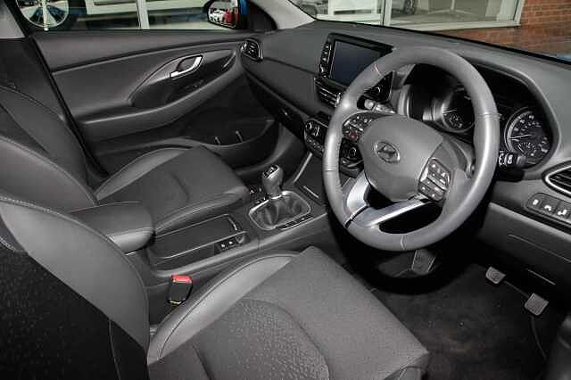 Hyundai I30 New Generation i30 1.6 CRDi (109ps) Premium Blue
