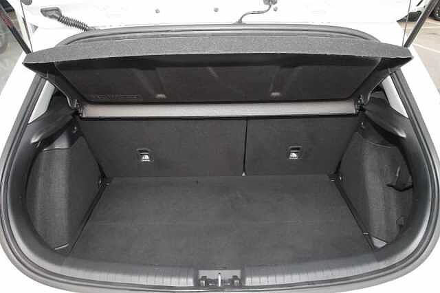 Hyundai I20 1.2 SE (84PS) Coupe White