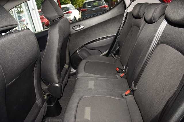 Hyundai I10 1.2 Premium 5 Door Red