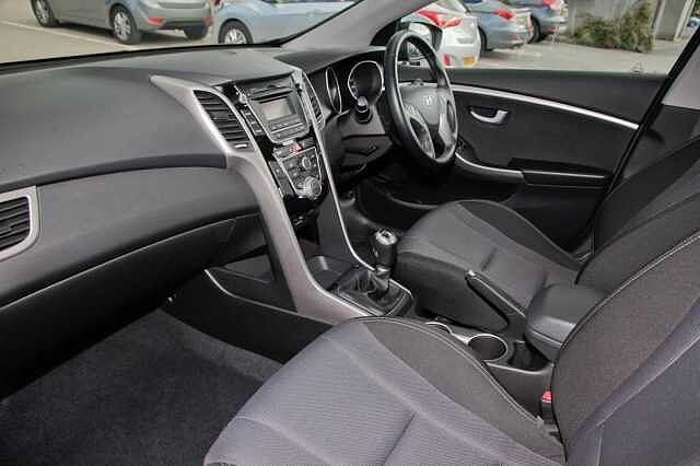 Hyundai I30 1.4 SE Blue Drive (100 PS) 5 Door Black