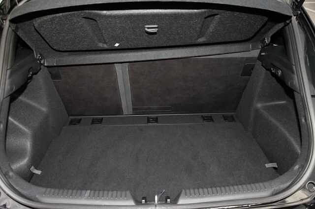 Hyundai I30 1.4 SE Blue Drive (100 PS) 5 Door Black