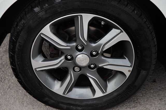 Hyundai IX20 1.4 SE Blue Drive 5 Door White