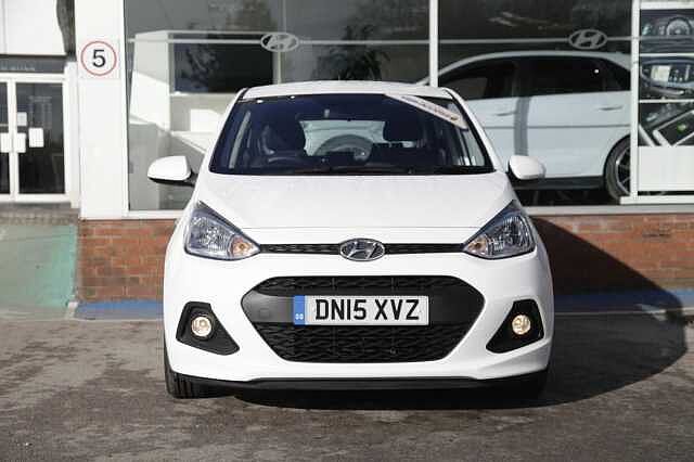 Hyundai I10 1.0 SE 5 Door White