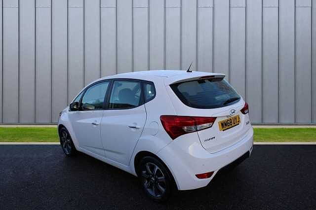 Hyundai IX20 1.6 SE Nav Euro 6 5dr White