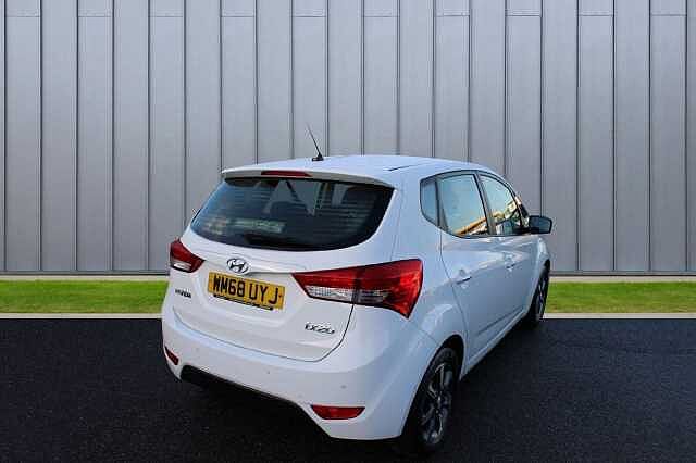 Hyundai IX20 1.6 SE Nav Euro 6 5dr White