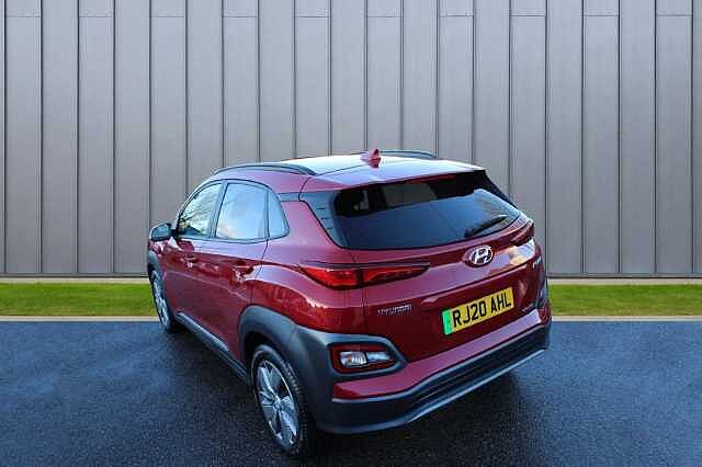 Hyundai KONA 64kWh Premium SE Auto 5dr (7kW Charger)