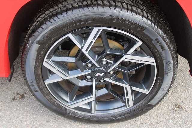 Hyundai TUCSON 1.6 T-GDi N Line Euro 6 (s/s) 5dr Red