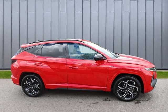 Hyundai TUCSON 1.6 T-GDi 13.8kWh N Line Auto 4WD Euro 6 (s/s) 5dr Red