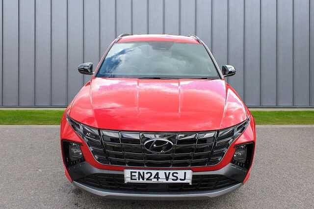 Hyundai TUCSON 1.6 T-GDi 13.8kWh N Line Auto 4WD Euro 6 (s/s) 5dr Red
