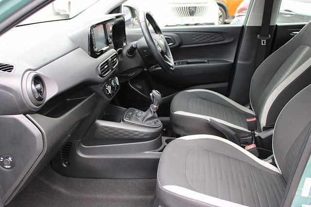 Hyundai i10 1.0 SE Connect Auto Euro 6 (s/s) 5dr
