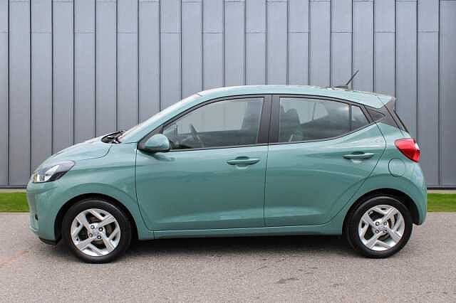Hyundai i10 1.0 SE Connect Auto Euro 6 (s/s) 5dr