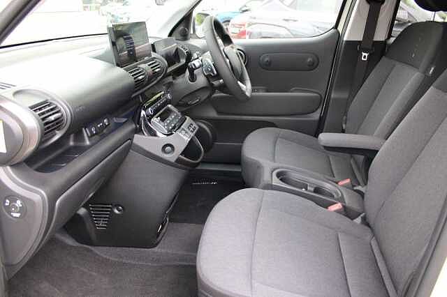 Hyundai INSTER Long Range 49kWh 02 Auto 5dr Beige