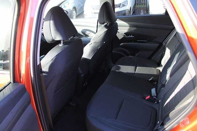 Hyundai TUCSON 1.6T Advance Auto Euro 6 (s/s) 5dr Orange