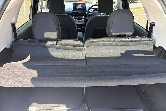 Hyundai INSTER Long Range 49kWh 02 Auto 5dr Black