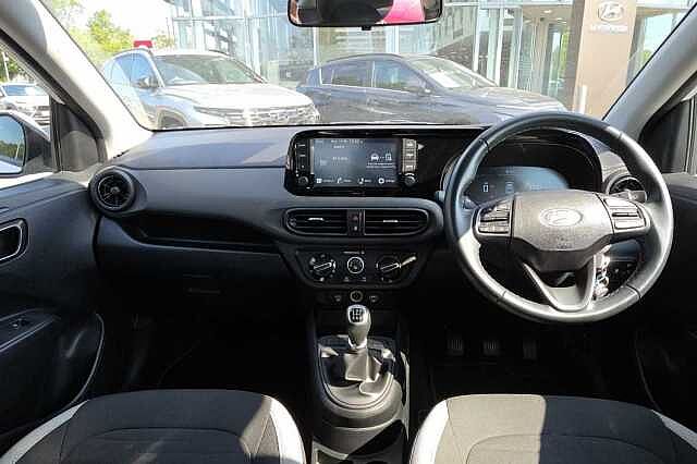Hyundai i10 1.0 Advance 5dr
