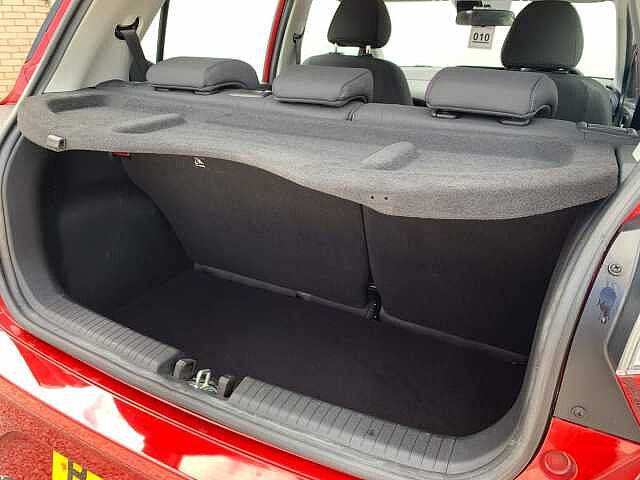 Hyundai I10 1.0 MPi SE Connect 5dr Red