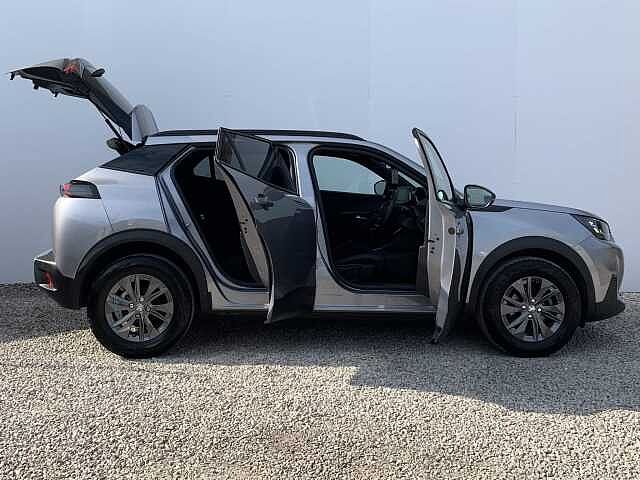 Peugeot 2008 1.2 PureTech Active Premium+ 5dr