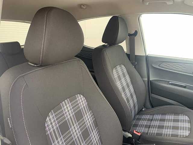 Hyundai i10 1.0 [63] Premium 5dr Auto [Nav]