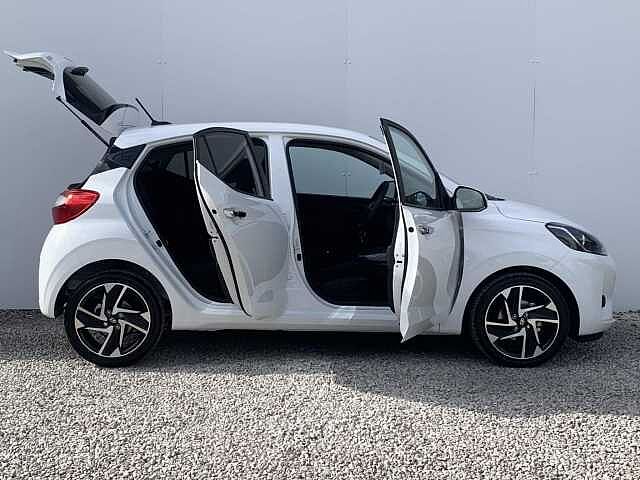 Hyundai i10 1.0 [63] Premium 5dr Auto [Nav]
