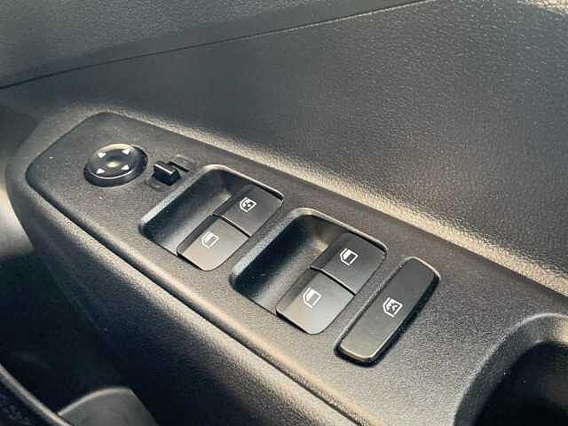 Hyundai i10 1.0 MPi SE Connect 5dr Auto