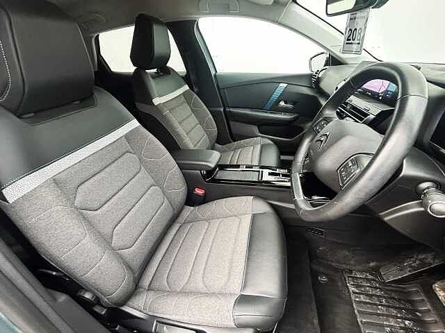 Citroen e-C4 100kW Shine 50kWh 5dr Auto