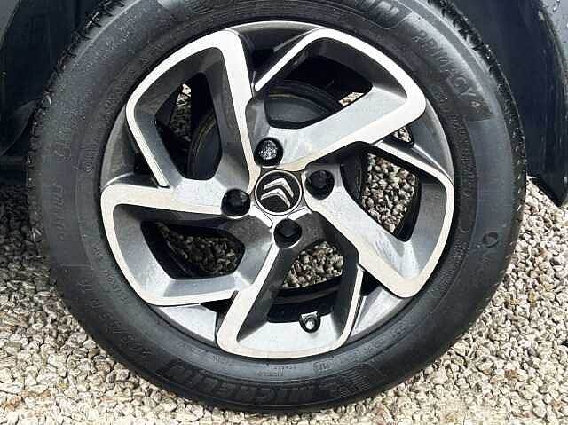 Citroen C3 1.2 PureTech Shine 5dr