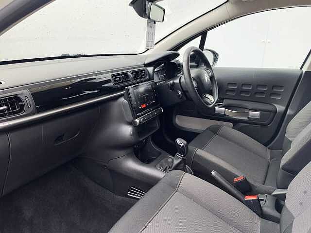 Citroen C3 1.2 PureTech Shine 5dr