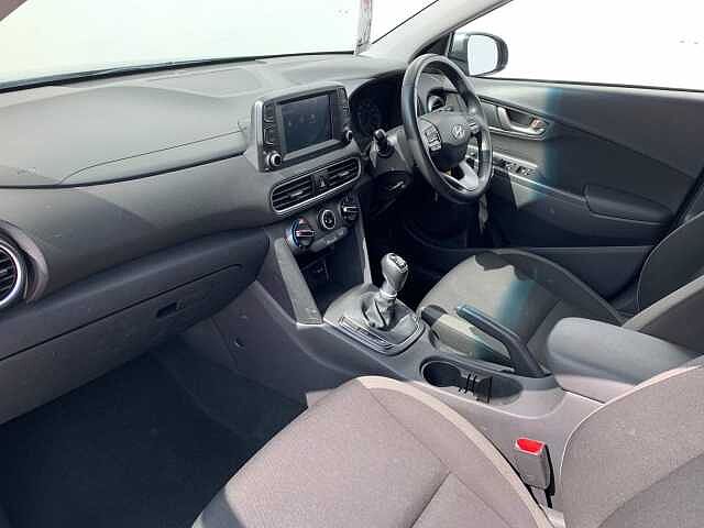 Hyundai KONA 1.0T GDi Play Edition 5dr Silver
