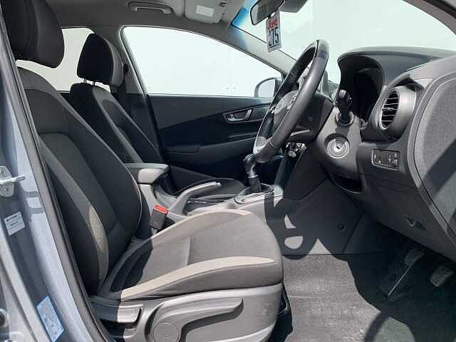 Hyundai KONA 1.0T GDi Play Edition 5dr Silver